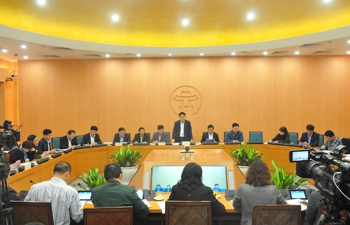 Chủ tịch UBND TP Hà Nội Nguyễn Đức Chung chủ trì cuộc họp.