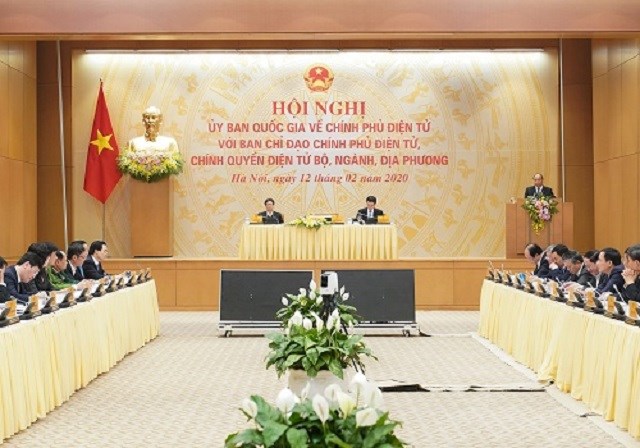 Thủ tướng chủ trì hội nghị của Ủy ban Quốc gia về Chính phủ điện tử.