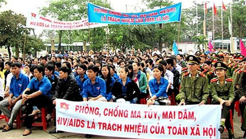 Không để Việt Nam trở thành địa bàn trung chuyển ma túy - ảnh 1