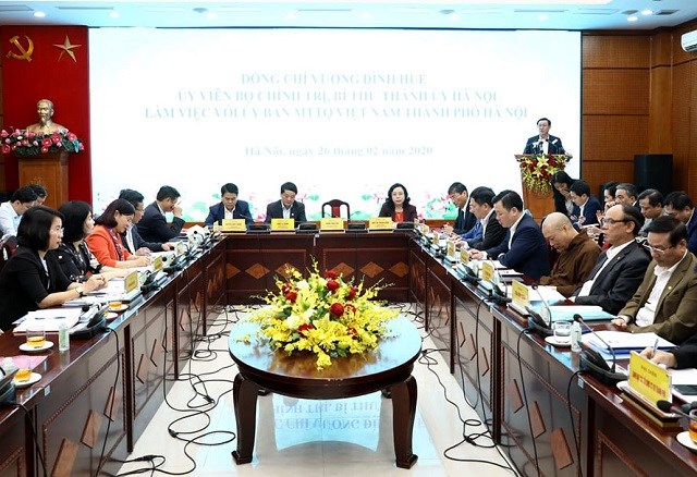 Buổi làm việc giữa đồng chí Ủy viên Bộ Chính trị, Bí thư Thành ủy Hà Nội Vương Đình Huệ với Ủy ban MTTQ Việt Nam TP Hà Nội sáng ngày 26/2.
