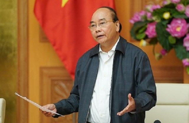 Thủ tướng Chính phủ Nguyễn Xuân Phúc chỉ đạo hội nghị.