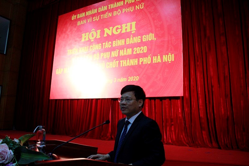đồng chí: Ngô Văn Quý- Phó Chủ tịch UBND TP Hà Nội, Trưởng Ban Vì sự tiến bộ phụ nữ thành phố Hà Nội