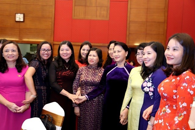 Nữ đại biểu Quốc hội - minh chứng cho tiến trình bình đẳng giới ở Việt Nam.