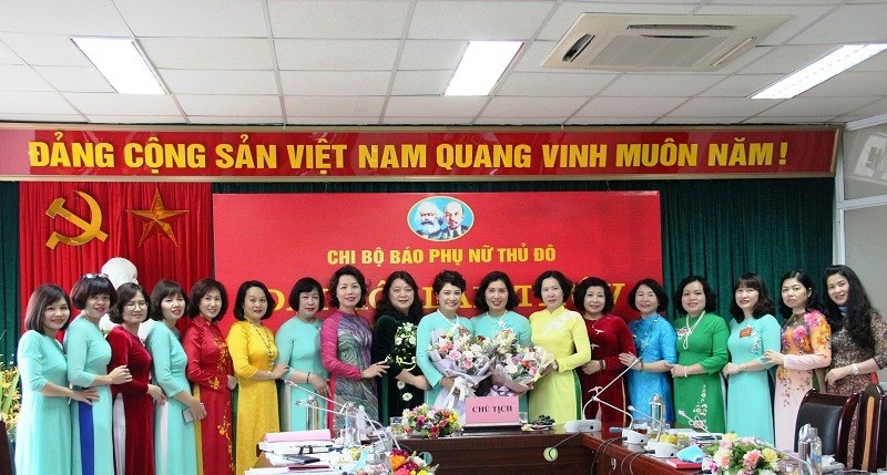 Đại Hội Chi bộ Báo Phụ nữ Thủ đô nhiệm kỳ 2020-2022  thành công tốt đẹp