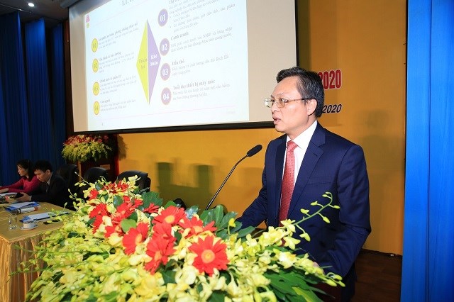 Tổng giám đốc BSR Bùi Minh Tiến báo cáo tổng kết 2019, triển khai nhiệm vụ kế hoạch 2020.