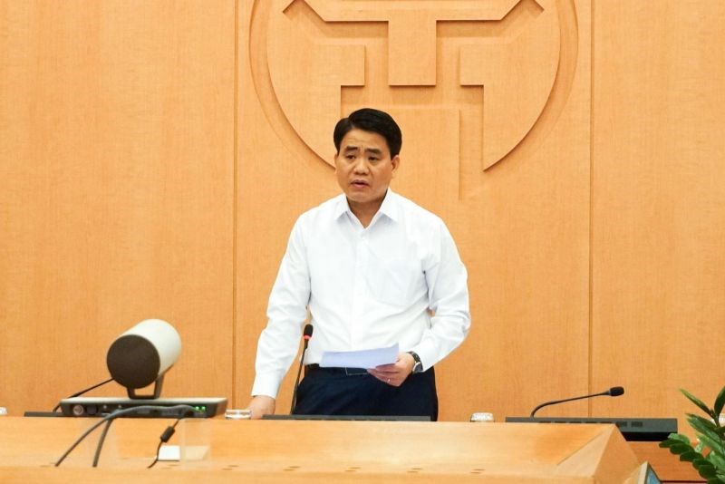 Chủ tịch UBND TP Nguyễn Đức Chung phát biểu kết luận phiên họp