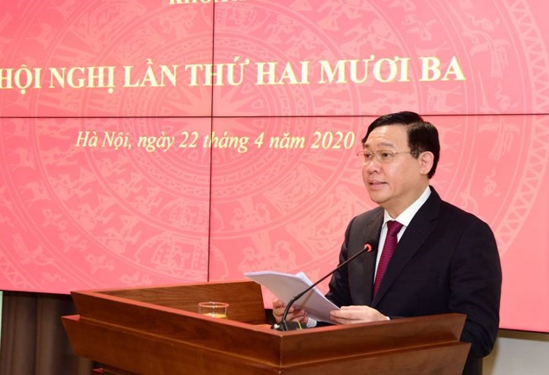 Đồng chí Vương Đình Huệ - Bí thư Thành uỷ Hà Nội phát biểu kết luận hội nghị
