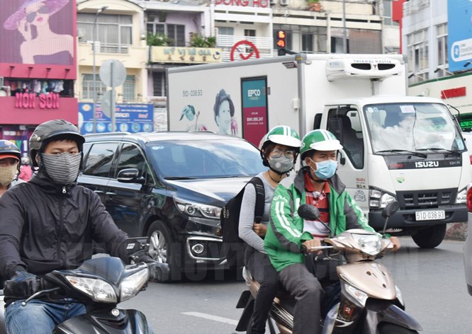 Thành phố Hồ Chí Minh nghiên cứu lập đề án kiểm soát và hạn chế hoạt động vận tải hàng hóa trên đường bộ vào ban ngày trên địa bàn.