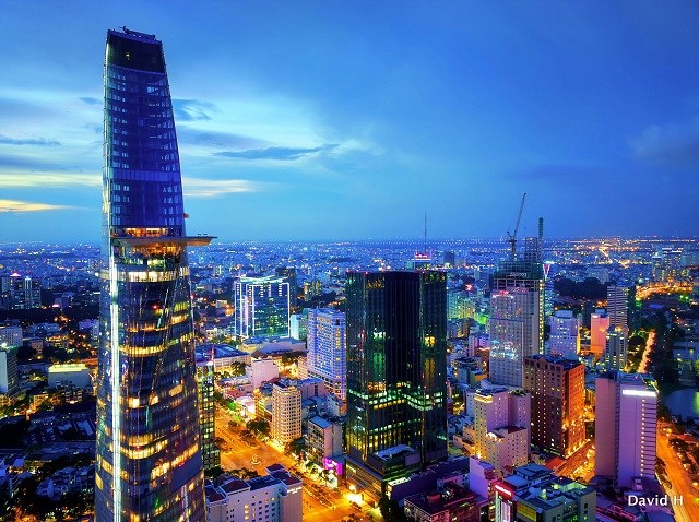 Thành phố Hồ Chí Minh đang đẩy mạnh xây dựng một đô thị thông minh, hiện đại.