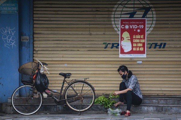Sẽ quy định giờ mở cửa các cửa hàng kinh doanh không thiết yếu - ảnh 1