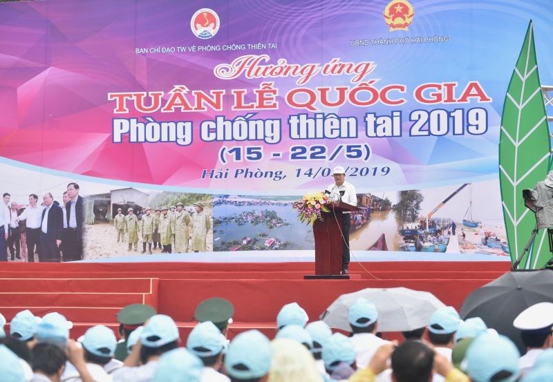 Phó Thủ tướng Trịnh Đình Dũng dự Tuần lễ quốc gia PCTT năm 2019 tại Quảng trường Nhà hát lớn Thành phố Hải Phòng