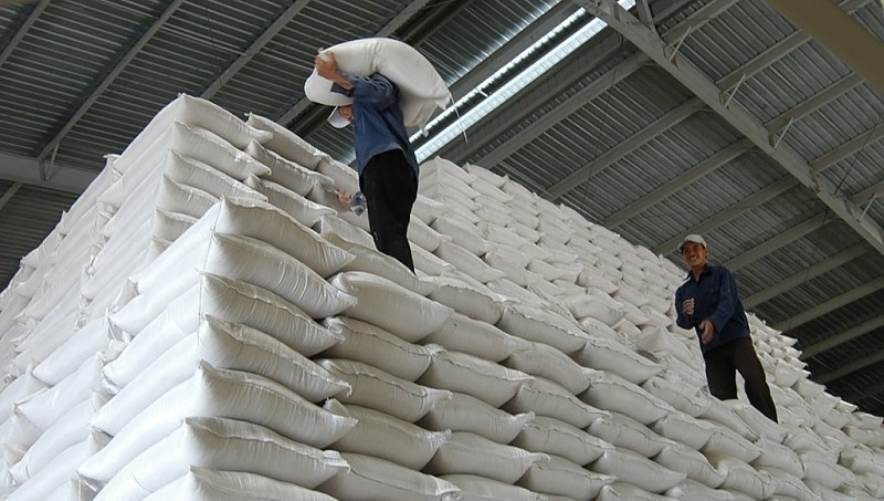 Bộ Tài chính cho biết vụ việc 7 cục dự trữ cho gửi gạo nhờ kho của Nhà nước sẽ chuyển hồ sơ cho Cơ quan điều tra Bộ Công an