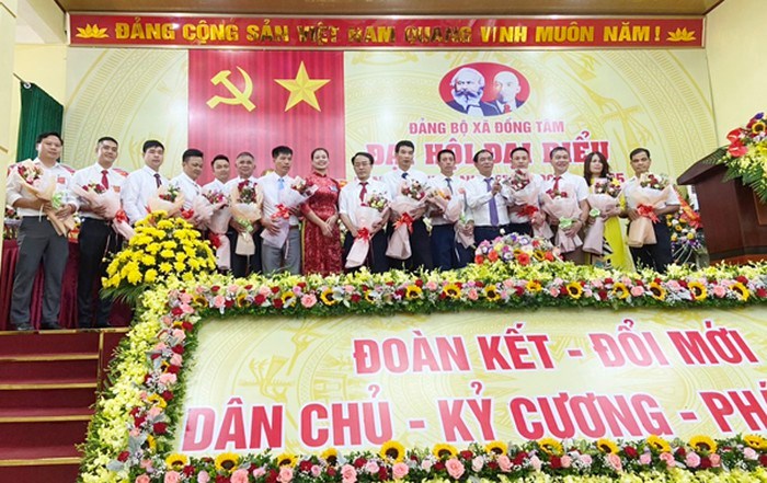 Ban chấp hành Đảng bộ xã Đồng Tâm nhiệm kỳ 2020-2025 có 14 đồng chí