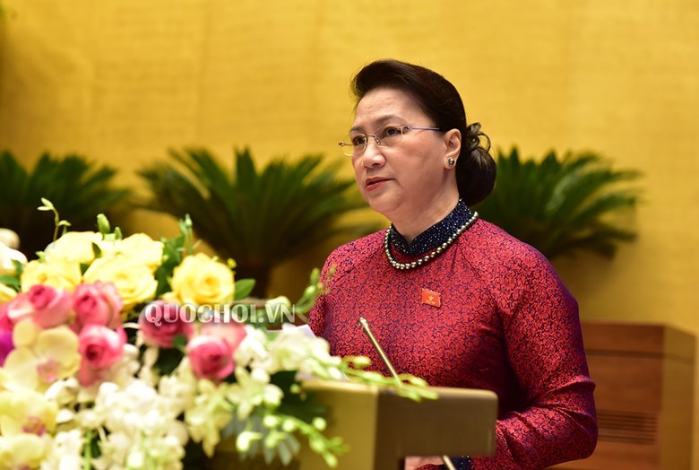 Chủ tịch Quốc hội Nguyễn Thị Kim Ngân phát biểu khai mạc kỳ họp thứ 9, Quốc hội khóa XIV.