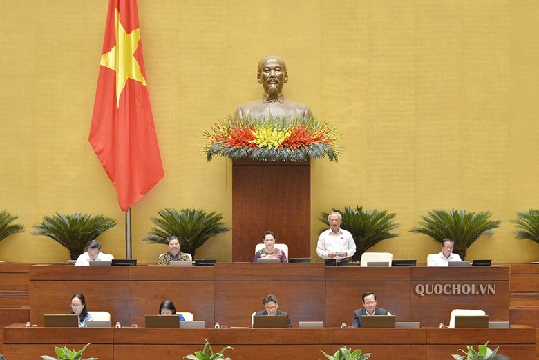 Phó Chủ tịch Quốc hội Uông Chu Lưu điều hành phiên họp Quốc hội sáng 27/5.