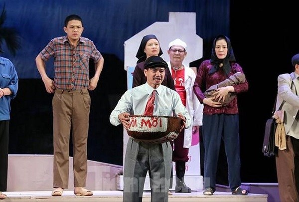 “Bệnh sĩ” của Nhà hát Kịch Việt Nam hút khán giả trở lại sân khấu