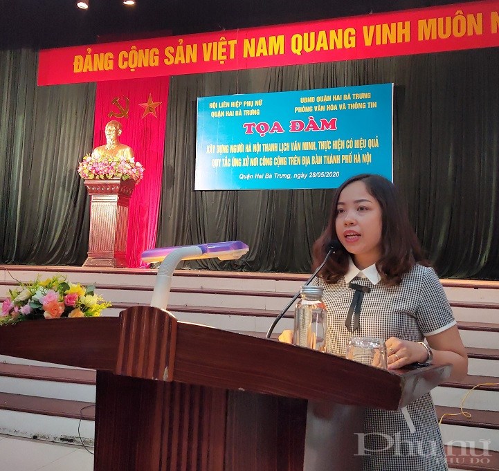Đồng chí Nguyễn Hiền Phương- Phó Chủ tịch Hội LHPN quận Hai Bà Trưng phát biểu khai mạc