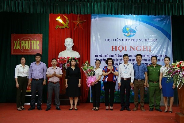 Hội LHPN Nội ra mắt thí điểm mô hình “Làng quê an toàn cho phụ nữ và trẻ em” tại xã Phú Túc, huyện Phú Xuyên