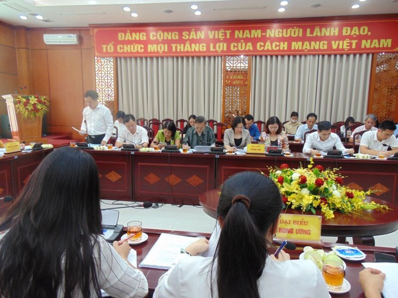 Phó Chủ tịch Ủy ban MTTQ Việt Nam TP Hà Nội Đàm Văn Huân báo cáo