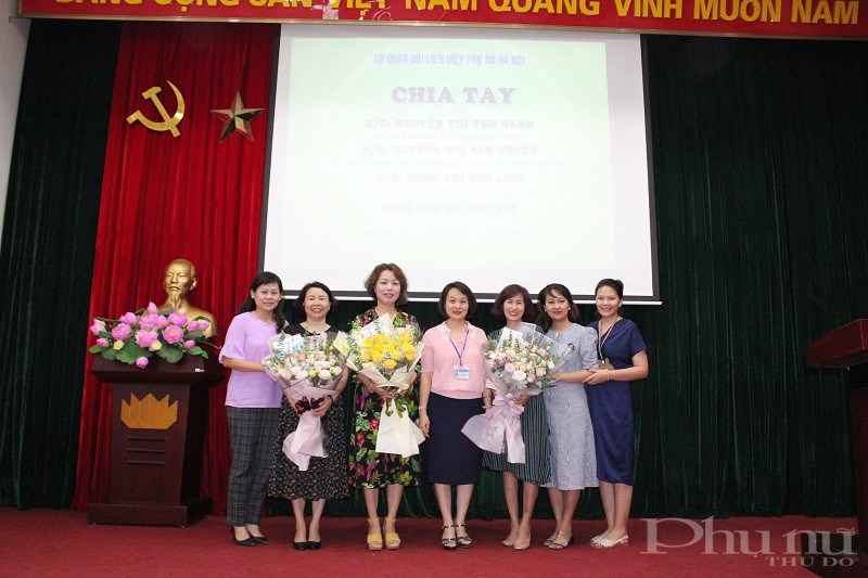 Hội LHPN Hà Nội tổ chức hội nghị cán bộ công chức, viên chức, lao động 6 tháng đầu năm - ảnh 11