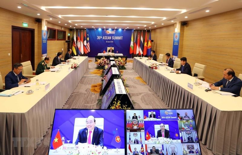 Hội nghị Cấp cao ASEAN lần thứ 36 lần đầu tiên được tổ chức theo hình thức trực tuyến phản ánh tinh thần “gắn kết và chủ động thích ứng” như chủ đề của Năm Chủ tịch ASEAN 2020.