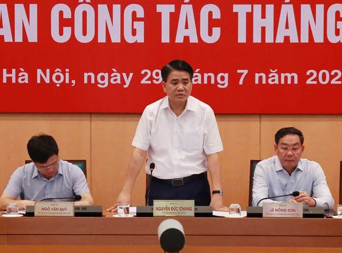 Chủ tịch UBND Thành phố Hà Nội phát biểu chỉ đạo.