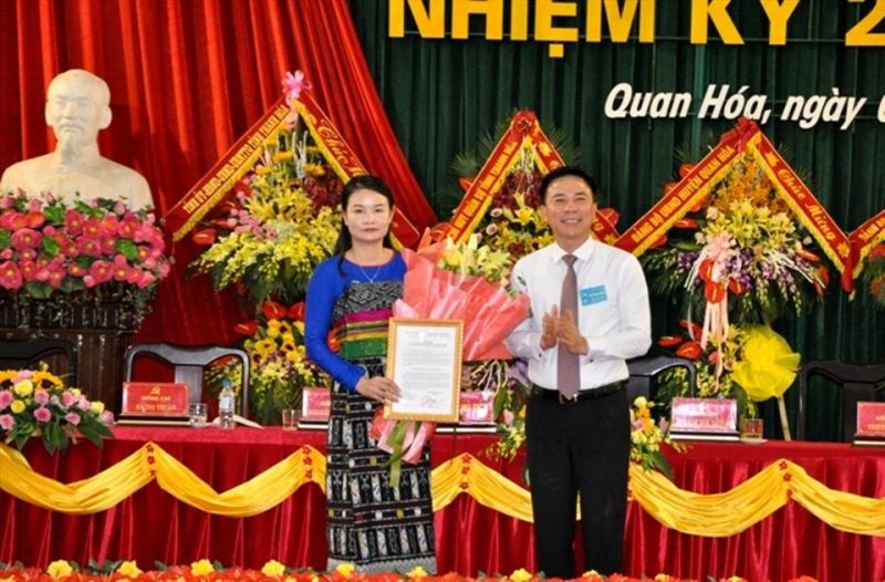 Bà Hà Thị Hương được chỉ định giữ chức Bí thư Huyện ủy huyện Quan Hóa (Thanh Hóa). Ảnh: B.T.H