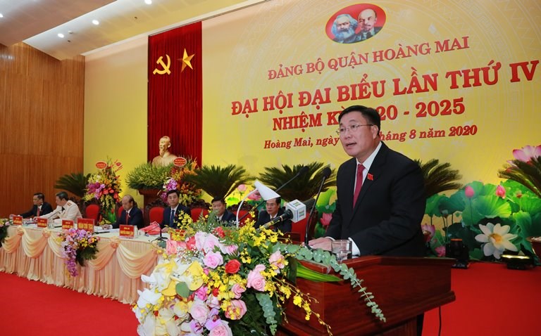 Bí thư Quận ủy Hoàng Mai Nguyễn Quang Hiếu phát biểu bế mạc Đại hội.