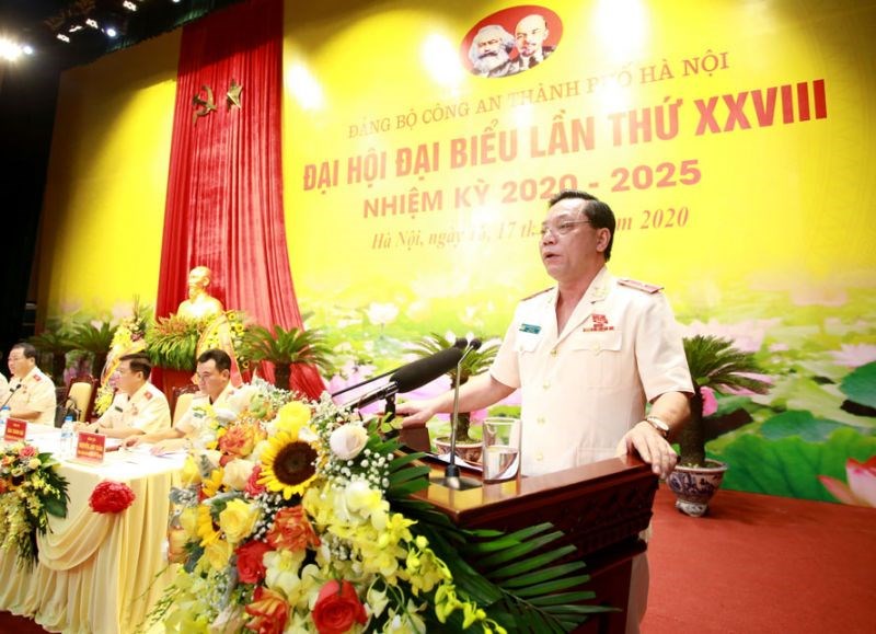 Thiếu tướng Nguyễn Hải Trung, Bí thư Đảng ủy (khóa XXVII), Giám đốc Công an thành phố Hà Nội phát biểu khai mạc đại hội.