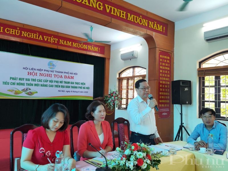 Đồng chí Nguyễn Kim Hoàng - Phó trưởng ban Dân vận Thành ủy Hà Nội phát biểu tại hội nghị tọa đàm