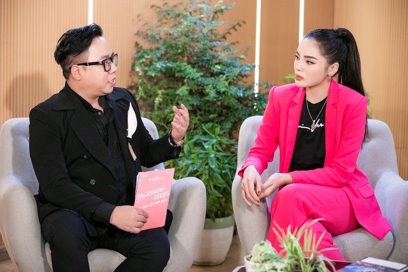 Hoa hậu Kỳ Duyên cảm thấy trống rỗng khi đăng quang