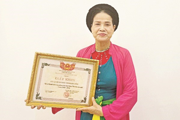 Bà Trần Thị Sang