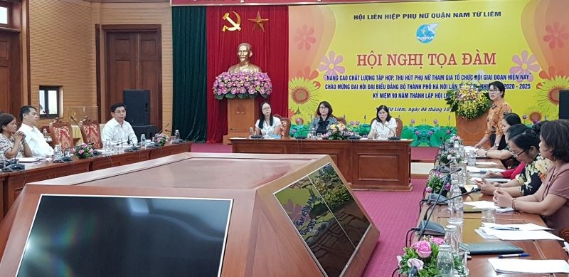 Bà Nguyễn Kim Quý đề nghị rà soát phân loại phụ nữ trên địa bàn quận