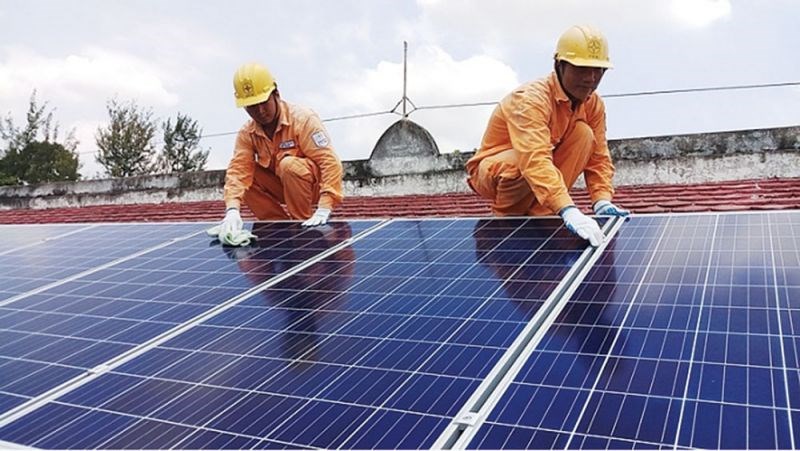 Hà Nội đã có 1.199 khách hàng lắp đặt điện mặt trời mái nhà - ảnh 1