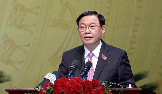 Đồng chí Vương Đình Huệ, Ủy viên Bộ Chính trị, Bí thư Thành ủy Hà Nội khóa XVII phát biểu bế mạc Đại hội.