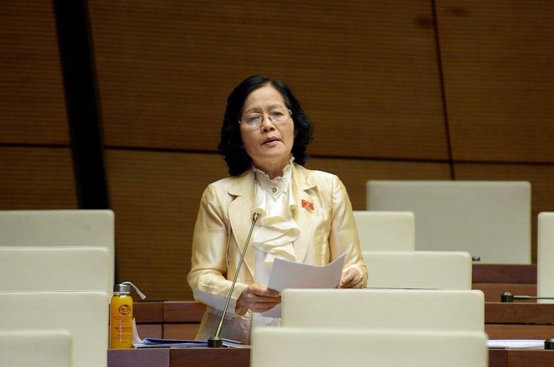 ĐBQH Trần Thị Quốc Khánh nêu ý kiến tại phiên thảo luận sáng 23/10.