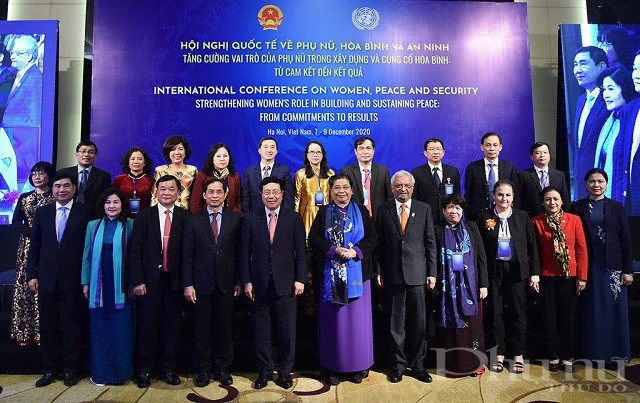 Phó Chủ tịch Thường trực Quốc hội Tòng Thị Phóng, Phó Thủ tướng, Bộ trưởng Bộ Ngoại giao Phạm Bình Minh cùng các đại biểu tham dự hội nghị.