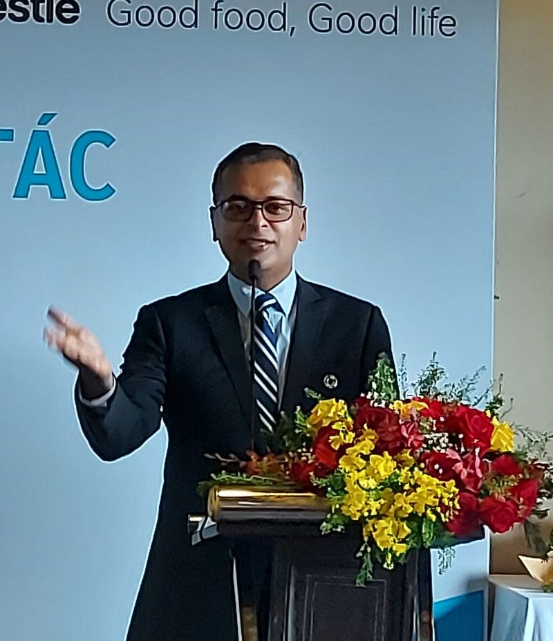 Ông Binu Jacob - Tổng Giám đốc Nestlé Việt Nam chia sẻ về chương trình hợp tác tại Lễ ký kết