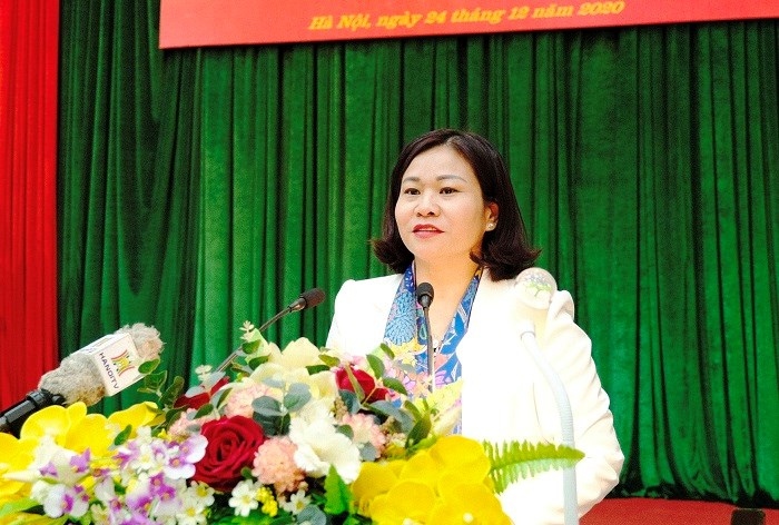 Đồng chí Nguyễn Thị Tuyến, Phó Bí thư Thường trực Thành ủy Hà Nội phát biểu ý kiến chỉ đạo hội nghị.