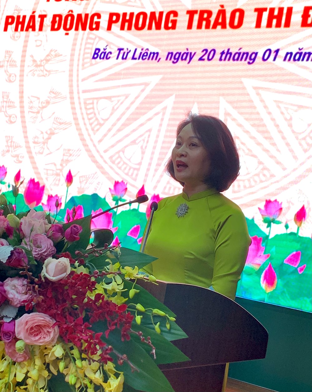 Bà Phạm Thị Thanh Hương, Phó Chủ tịch Hội LHPN TP Hà Nội đánh giá cao hoạt động của Hội LHPN quận Bắc Từ Liêm trong năm 2020