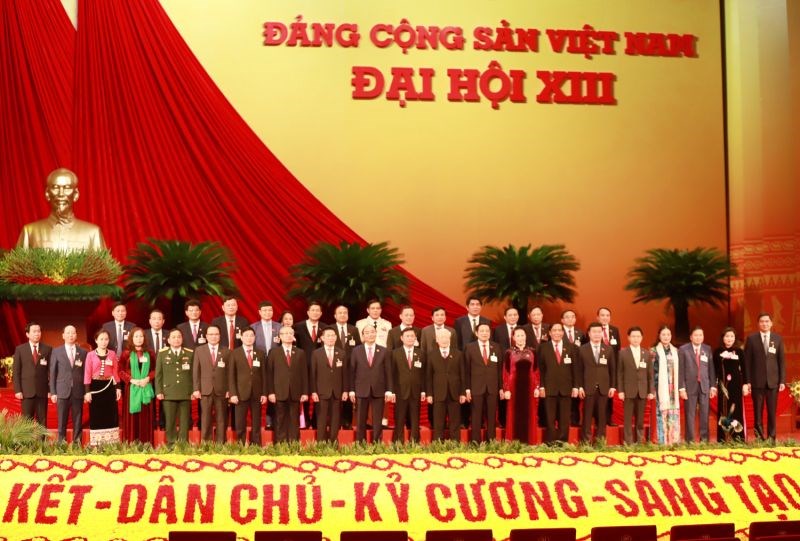 Các đồng chí lãnh đạo Đảng, Nhà nước với các đại biểu.