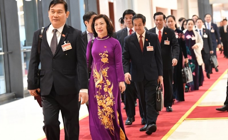 Các đại biểu Đoàn Đảng bộ TP Hà Nội tới phiên trù bị Đại hội XIII của Đảng.
