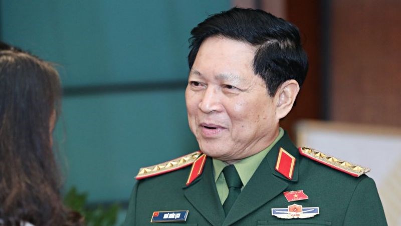 Đại tướng Ngô Xuân Lịch, Phó Bí thư Quân ủy Trung ương, Bộ trưởng Bộ Quốc phòng trả lời phỏng vấn Báo chí về những đóng góp của lực lượng quân đội trong năm 2020.