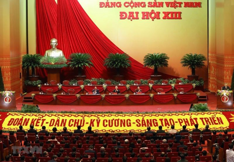 Đoàn Chủ tịch phiên họp trù bị Đại hội XIII của Đảng. (Ảnh: TTXVN)