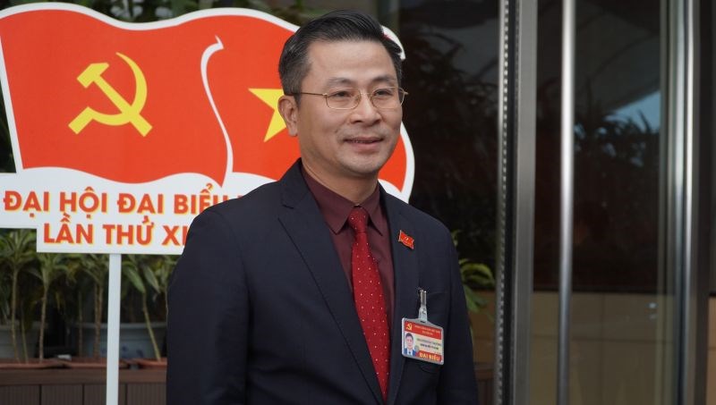 Đại biểu Nguyễn Phi Thường, Thành ủy viên, Chủ tịch Liên đoàn lao động thành phố Hà Nội