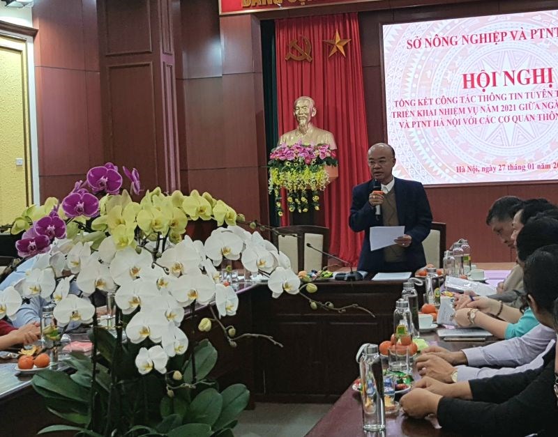Phó Giám đốc Sở NN&PTNT Nguyễn Huy Đăng phát biểu tại cuộc họp.
