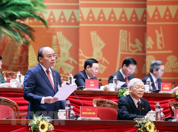 Thủ tướng Nguyễn Xuân Phúc điều hành phiên thảo luận về dự thảo Văn kiện