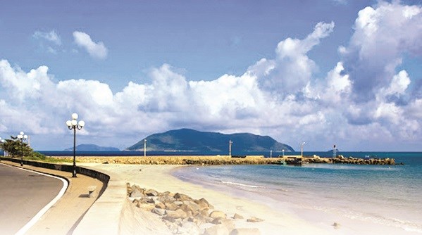 Côn Đảo - một trong những điểm du lịch tâm linh thu hút khách