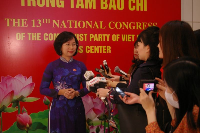 Đại biểu Bùi Huyền Mai, Trưởng Ban Tuyên giáo Thành ủy Hà Nội
