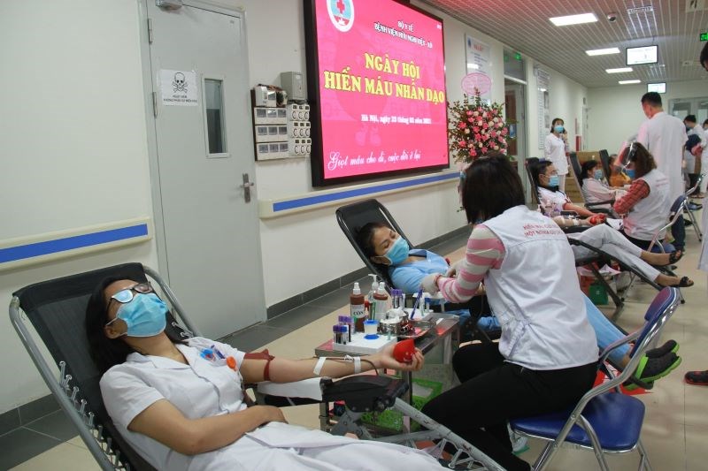 Bệnh viện Hữu Nghị: 172 đơn vị máu được hiến tặng tại chương trình 